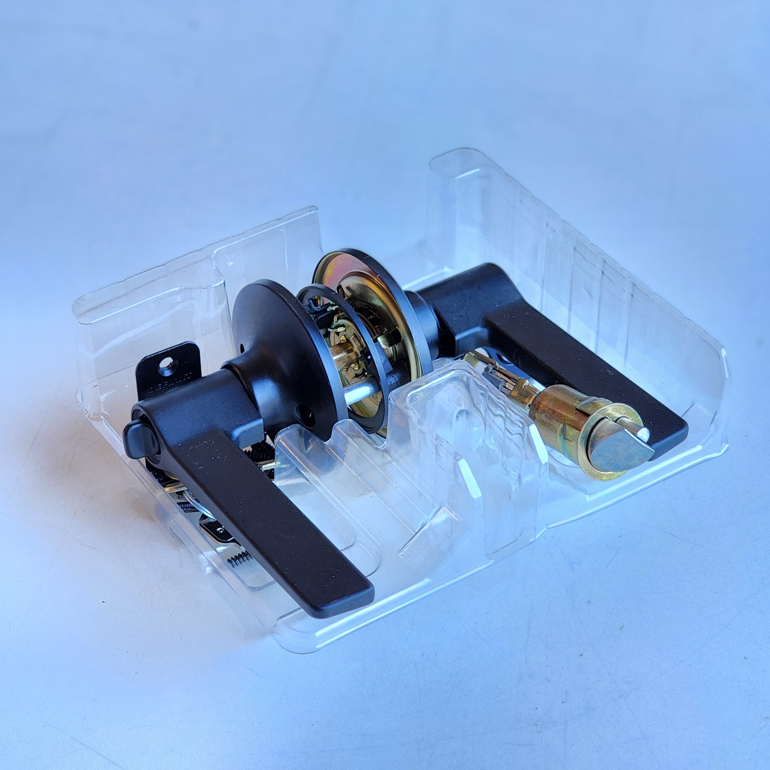 Freedom Matte Black Keyed Entry Door Lever (32LEX900B) Freedom Matte Black Keyed Entry Door Lever (32LEX900B)